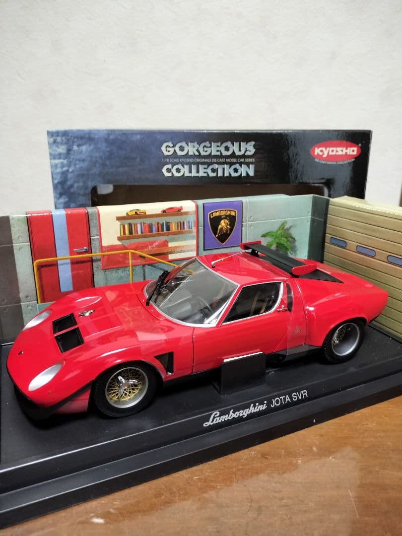 京商1/18 ランボルギーニ　イオタSVR　【絶版モデル新品未使用品】