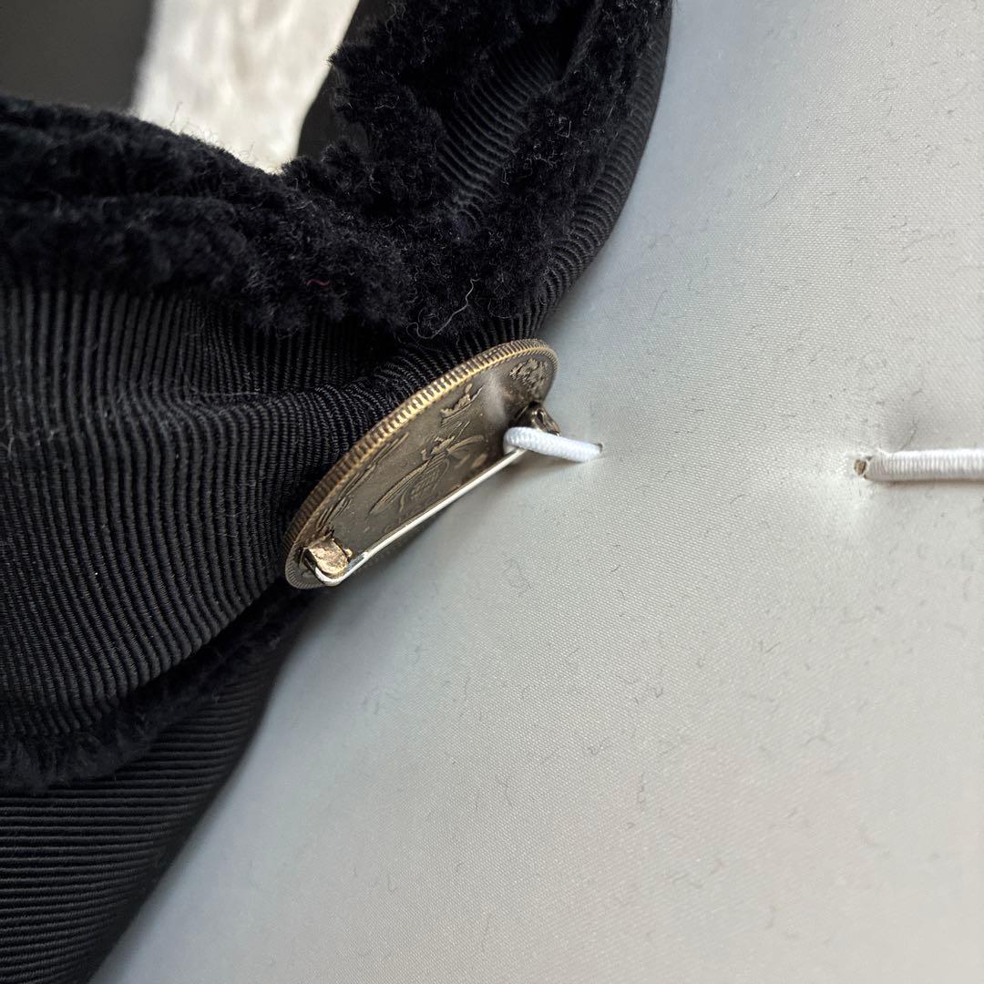 GUCCI グログラン リボンブローチ Beeロゴ ブラック 箱付き