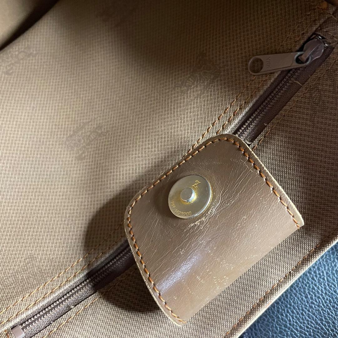 ✨ヴィンテージ✨バーバリー 舟型ハンドバッグ ノバチェック ナイロン ベージュ系