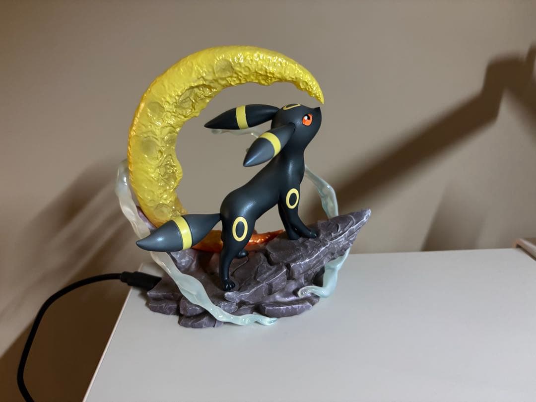 【絶版】ブラッキー フィギュア　digital monster studio