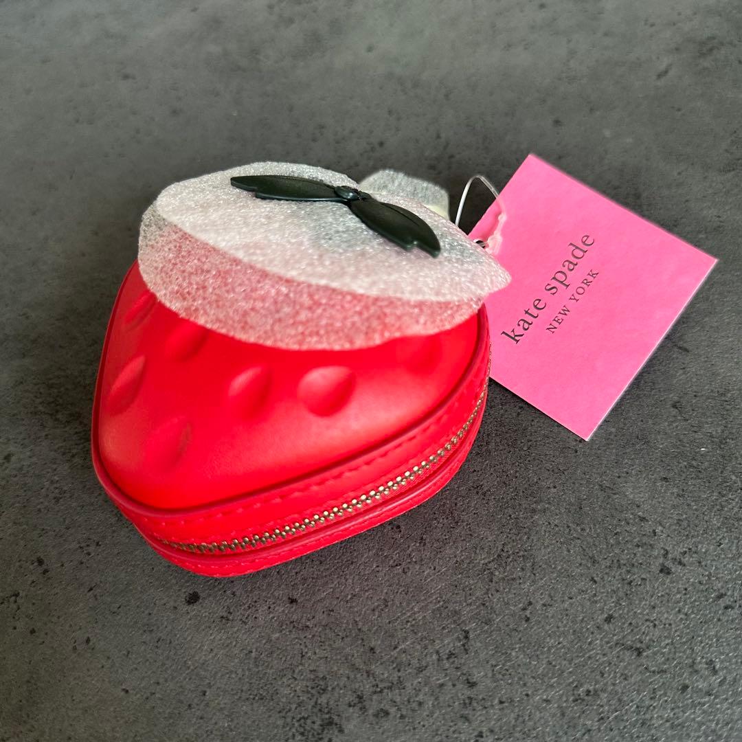 新品未使用✨ Kate Spade Strawberry Coin Purse