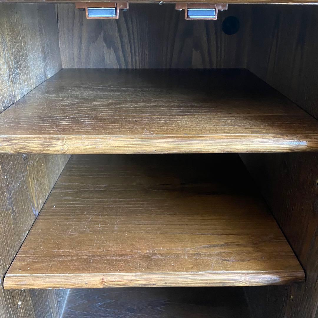 ラタン 籐　サイドボード　テレビ台　ガラス扉　古家具 昭和レトロ　ヴィンテージ