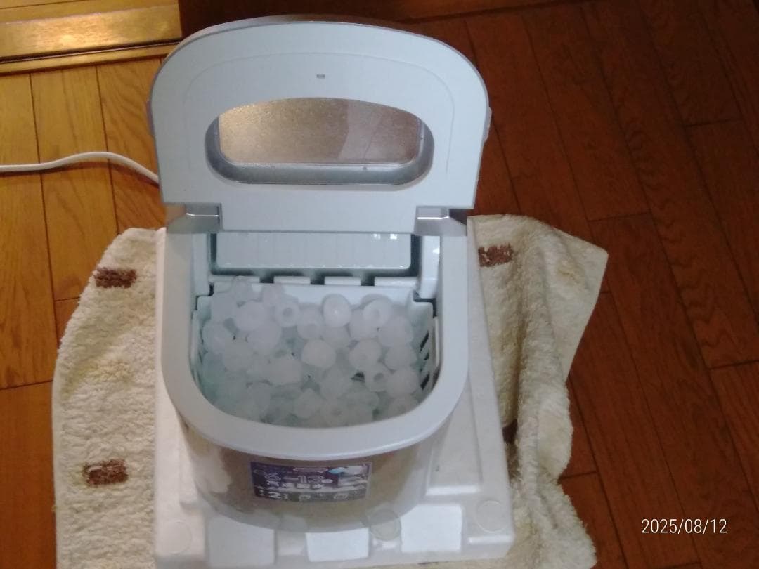 値下げしました　高速製氷機 　VS－ICE02