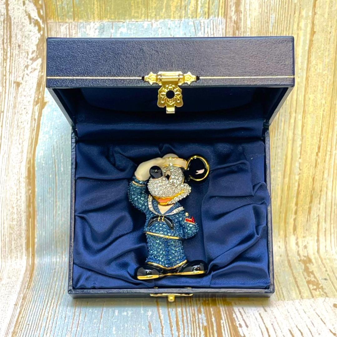 ミッキーマウス スワロフスキー セーラー服 アリバス・ブラザーズ フィギュア