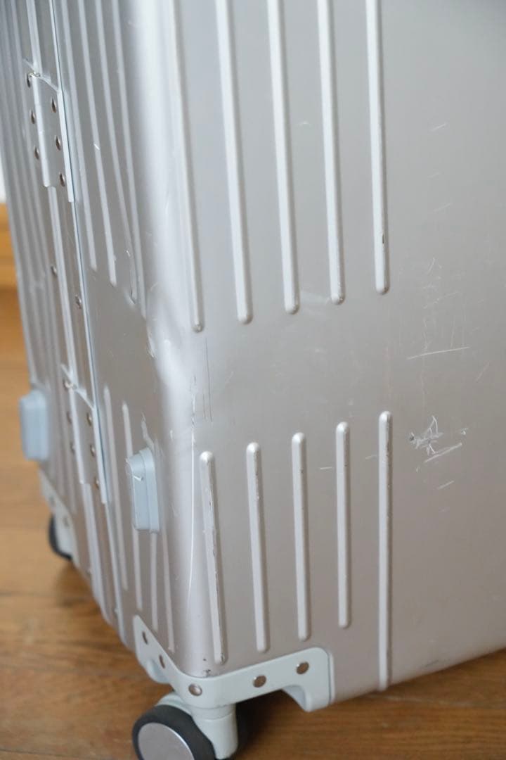 イノベーター innovator スーツケース　アルミ　70l