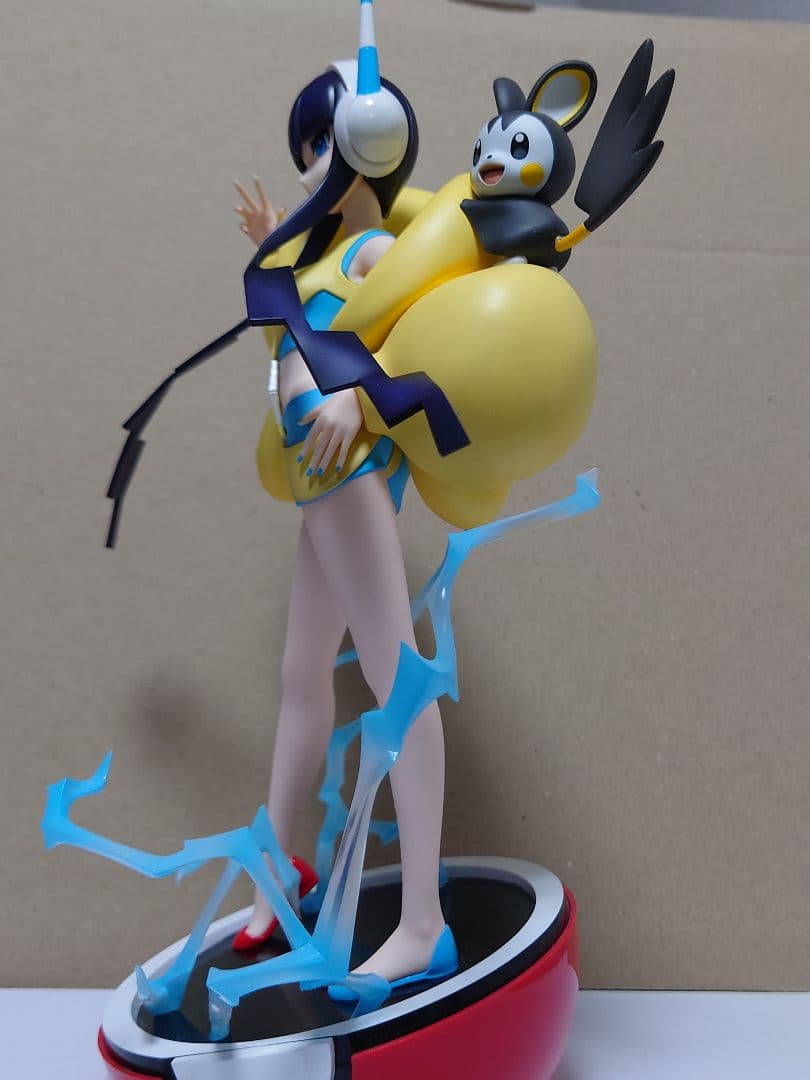 カミツレ & エモンガ KOTOBUKIYA フィギュア　ポケモンセンター限定