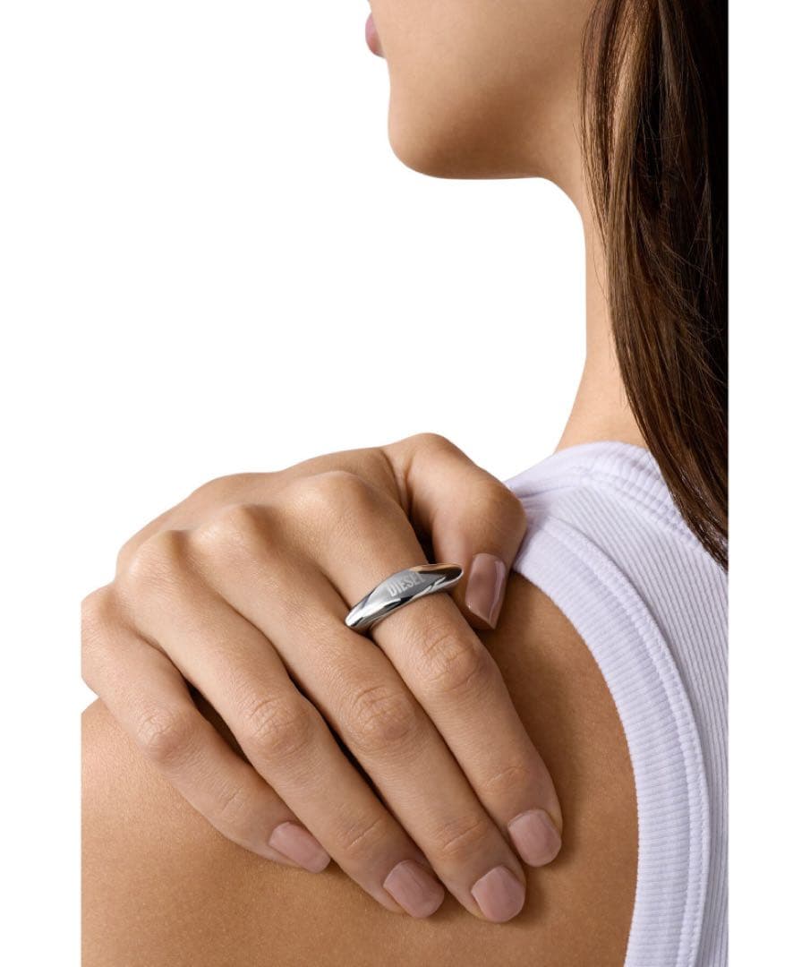 DIESEL ユニセックス リング　サイズ8