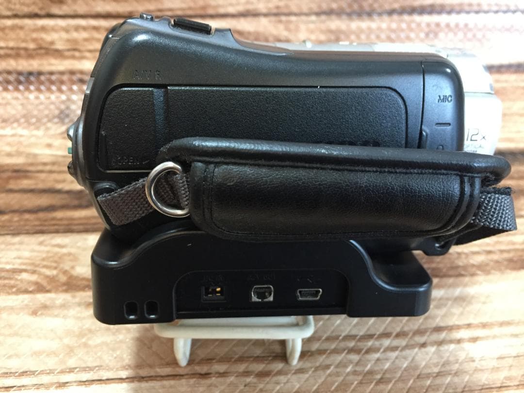 撮影画像あり 動作良好　SONY　HDR-SR11　付属品あり　FULLHD