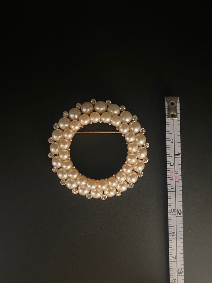 lotuscloud 2513⭐️TRIFARI トリファリヴィンテージブローチ