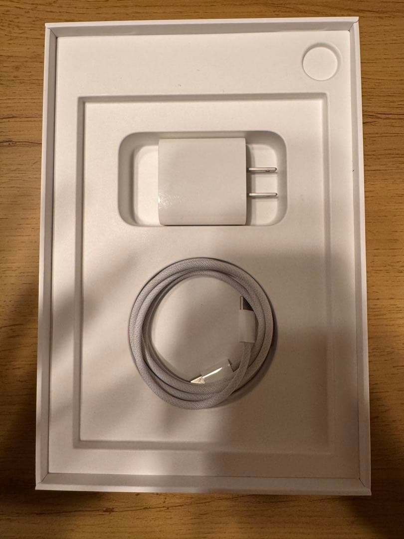 iPad mini 第7世代 128GB Wi-Fiモデル ブルー 本体カバー付