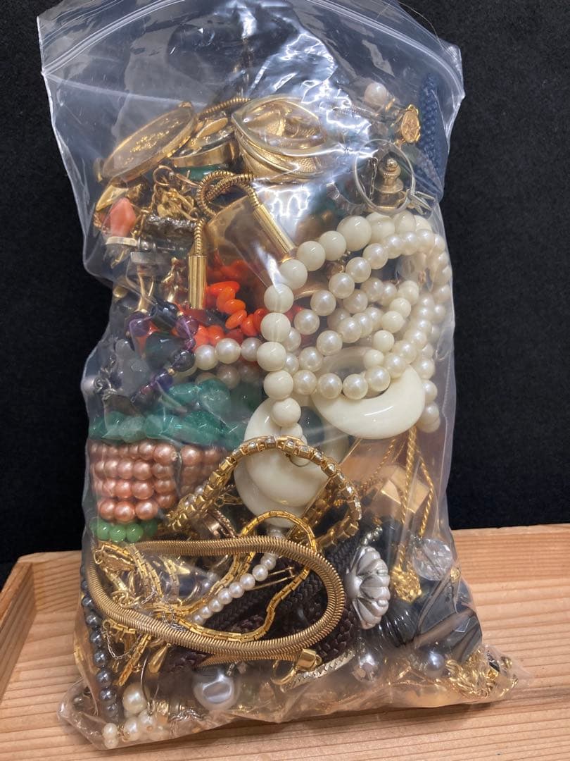 サイトウ アクセサリーまとめ売り　大量