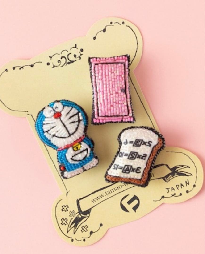 ドラえもん＆どこでもドア＆アンキパン　刺繍ブローチ 藤子不二雄ミュージアム