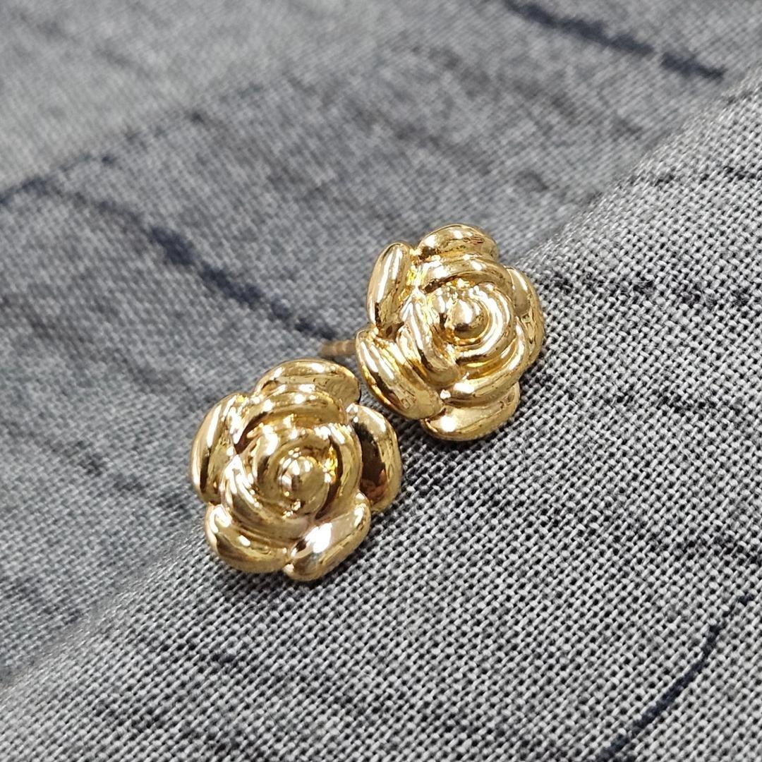 トラコ★立体的な薔薇が可愛い18金 K18 YG ローズ フラワー ピアス