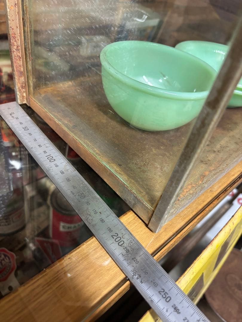 Tom's ヴィンテージショーケース