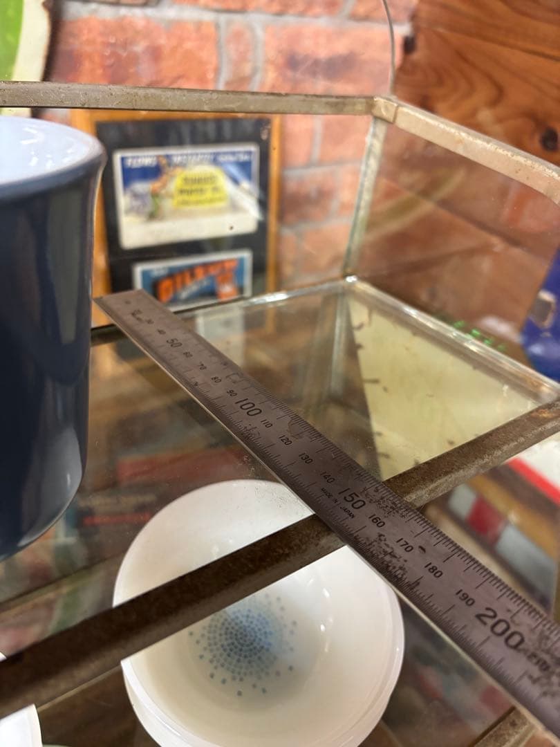 Tom's ヴィンテージショーケース