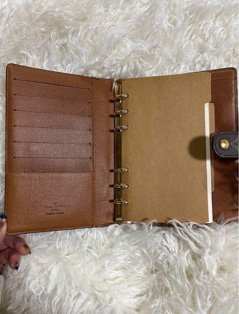 Louis Vuitton モノグラム 手帳