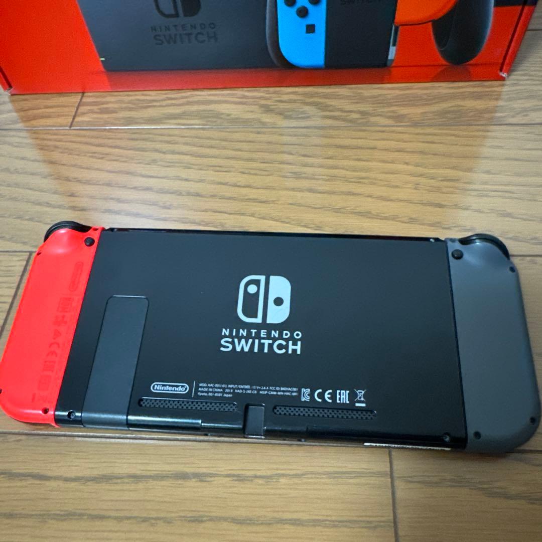 Nintendo Switch 本体 マリオカートJoy-Conハンドルセット