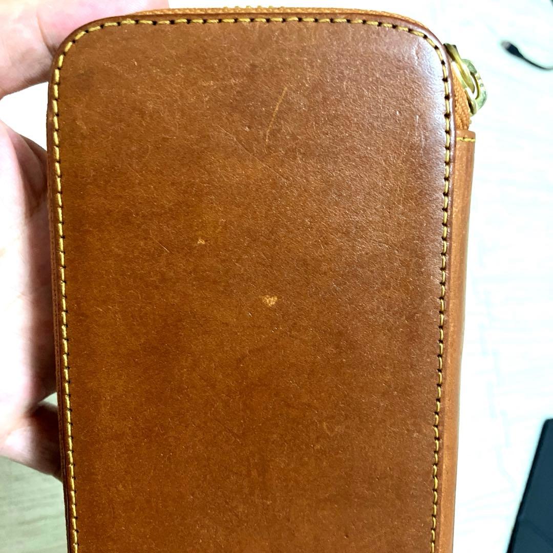 バハギア　ラウンドジップペンケース