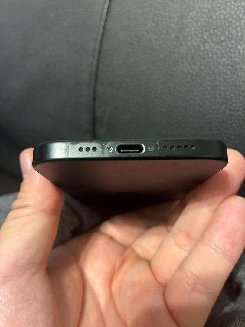 Apple iPhone 15 ブラック 本体256GB