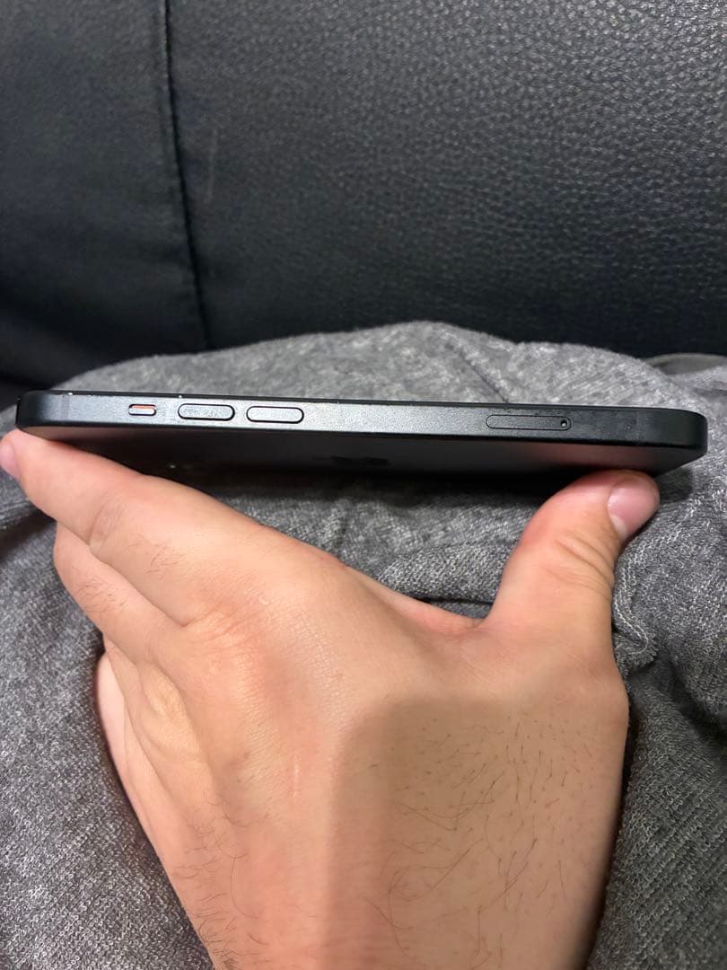 Apple iPhone 15 ブラック 本体256GB