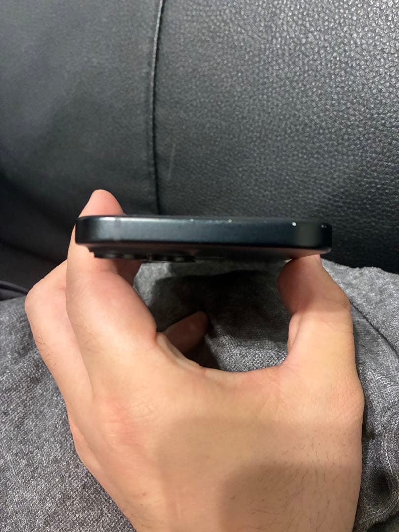 Apple iPhone 15 ブラック 本体256GB