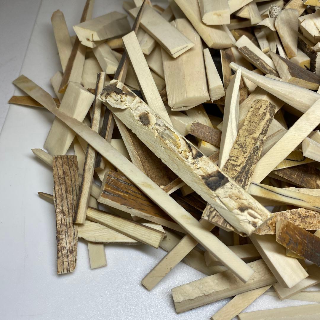 極上楊枝素材　1009g 東N7-1017①