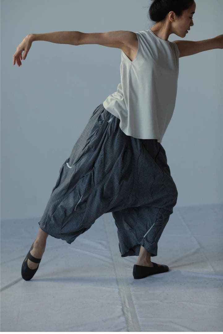 ヨーガンレール・バルーンパンツ