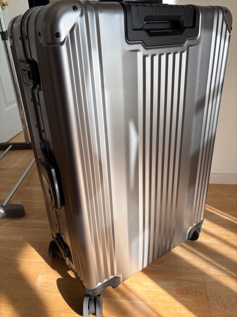 キャリーケース　スーツケース　レジェンドウォーカー　アルミ