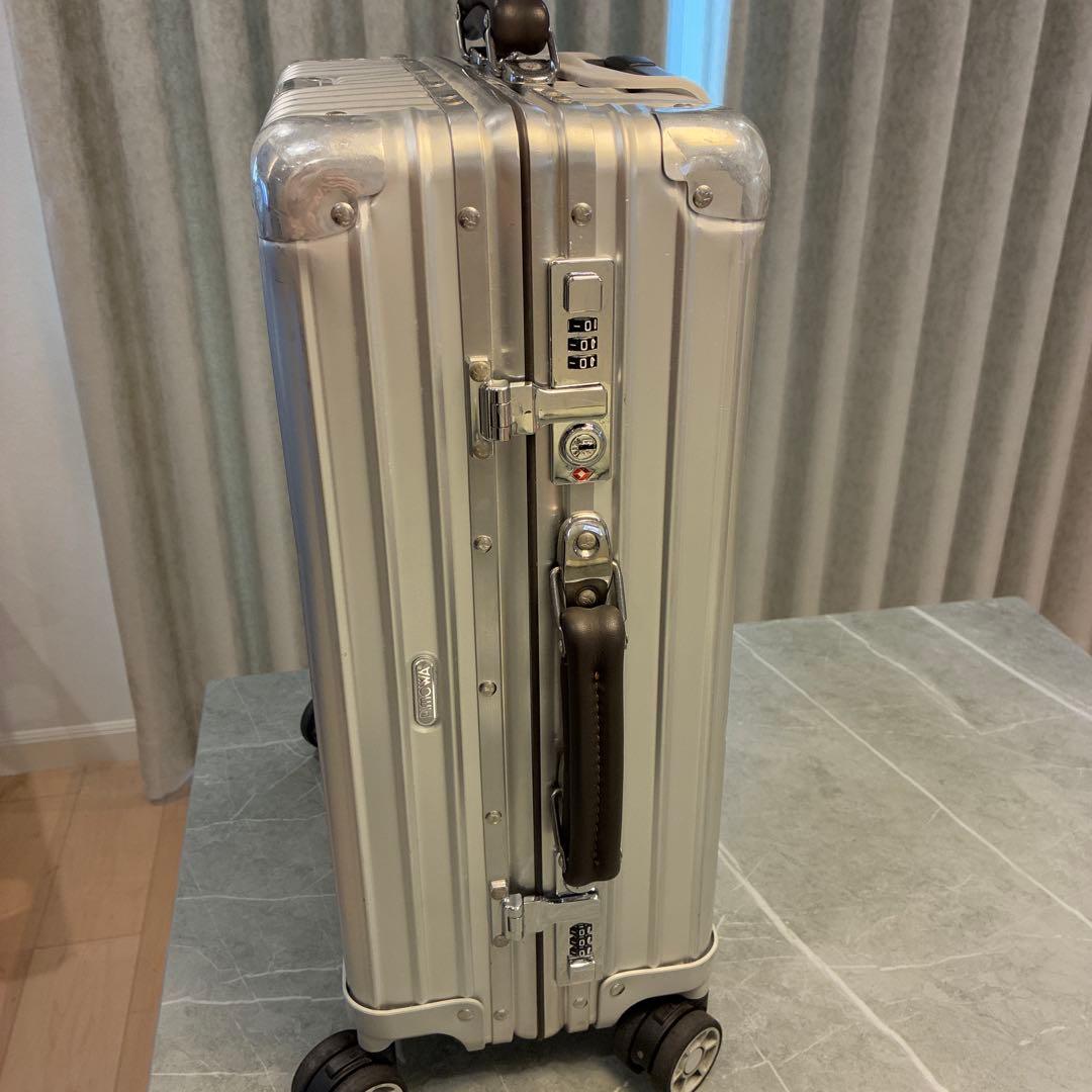 リモア　RIMOWA クラシックフライト33L 廃盤モデル
