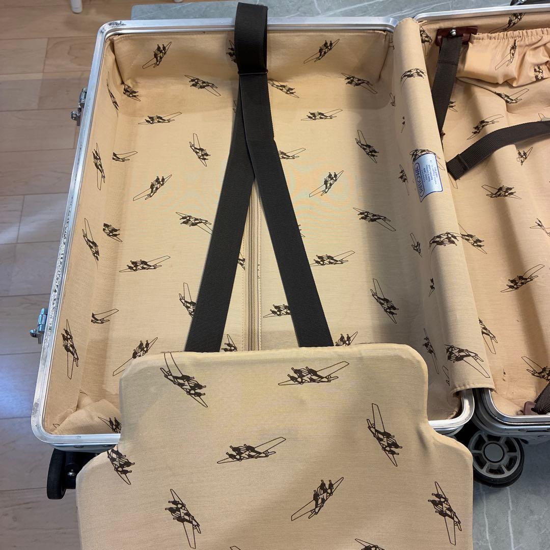 リモア　RIMOWA クラシックフライト33L 廃盤モデル