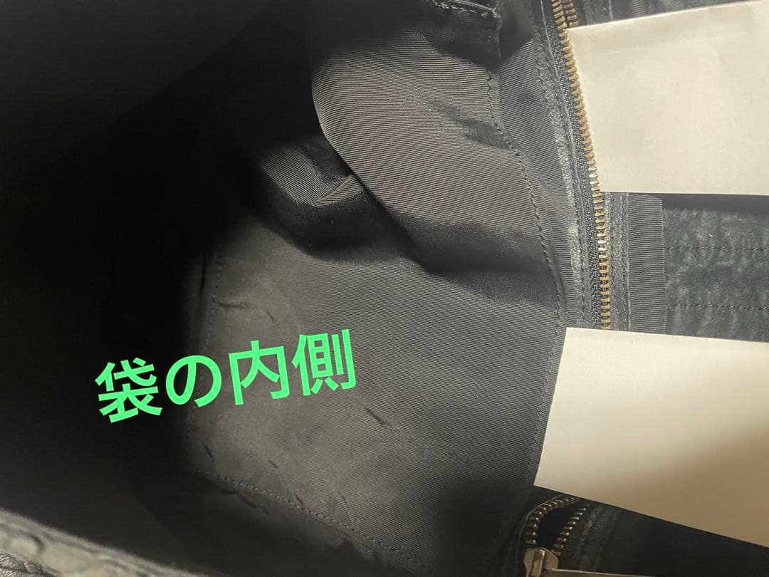 ヨーガンレール　斜め掛けメッセンジャーバッグ