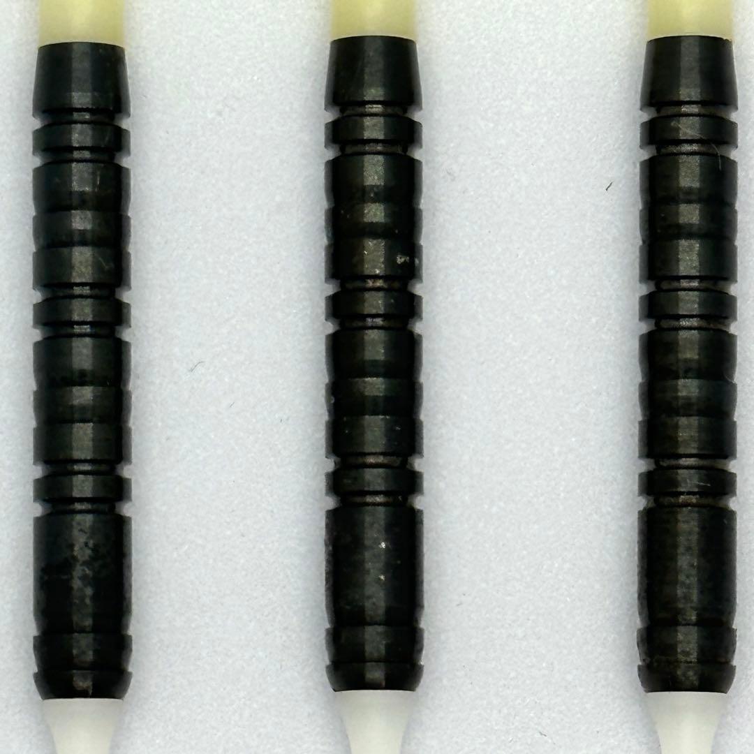 Tripleight=888  トリプレイト　SHUNRAI BLACK