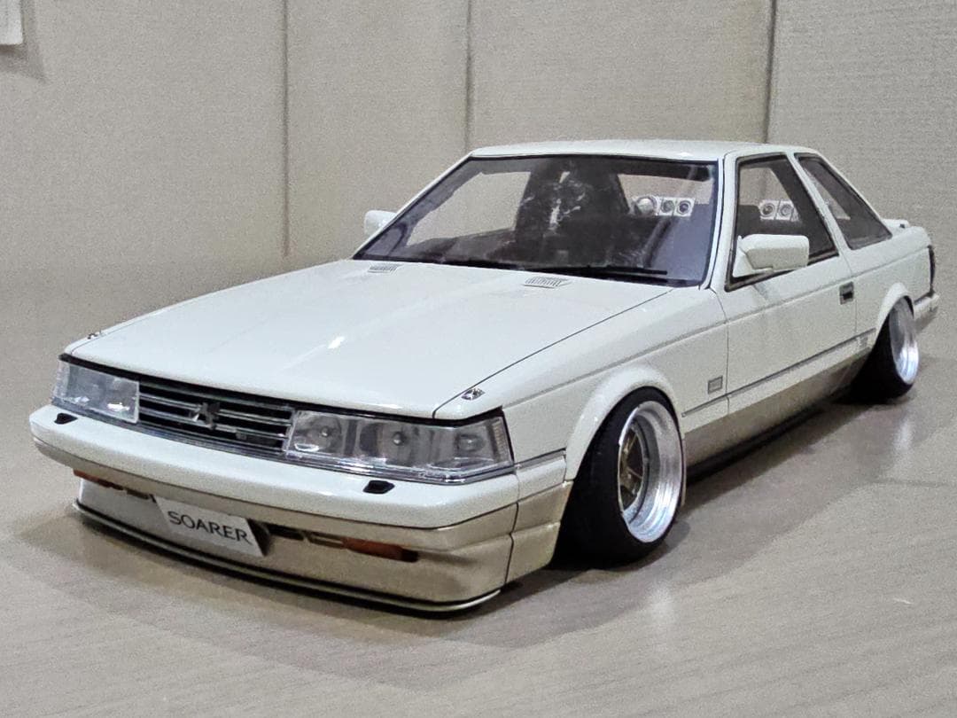 KEN STYLEさん専用　1/18　トヨタ　ソアラ　3.0GT リミテッド