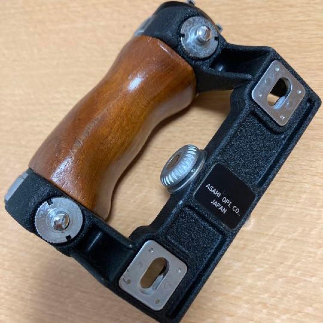 PENTAX 67II 用　木製グリップ★ペンタックス