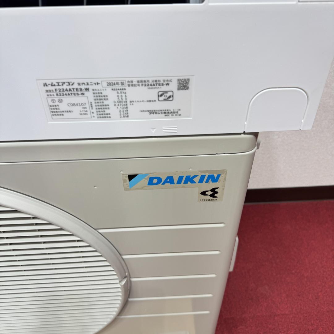 東京23区配送無料　超美品ダイキンエアコン2.2kw　6畳用　使用期間3か月