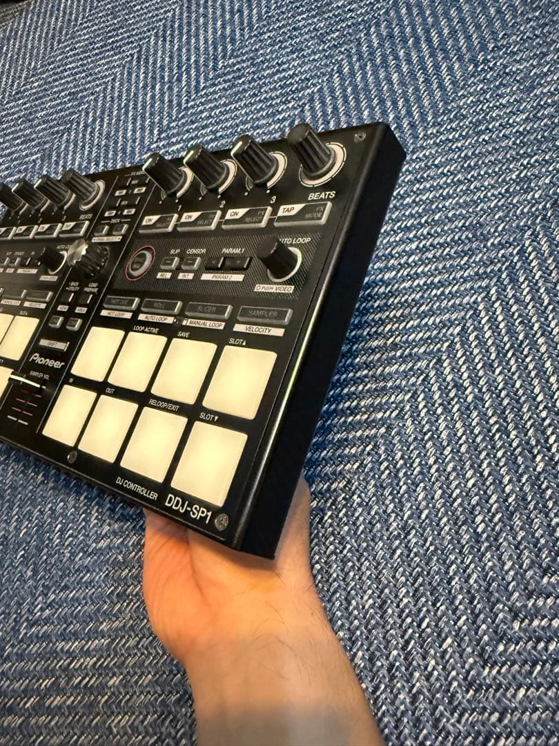 Pioneer DDJ-SP1 サンプラーコントローラー
