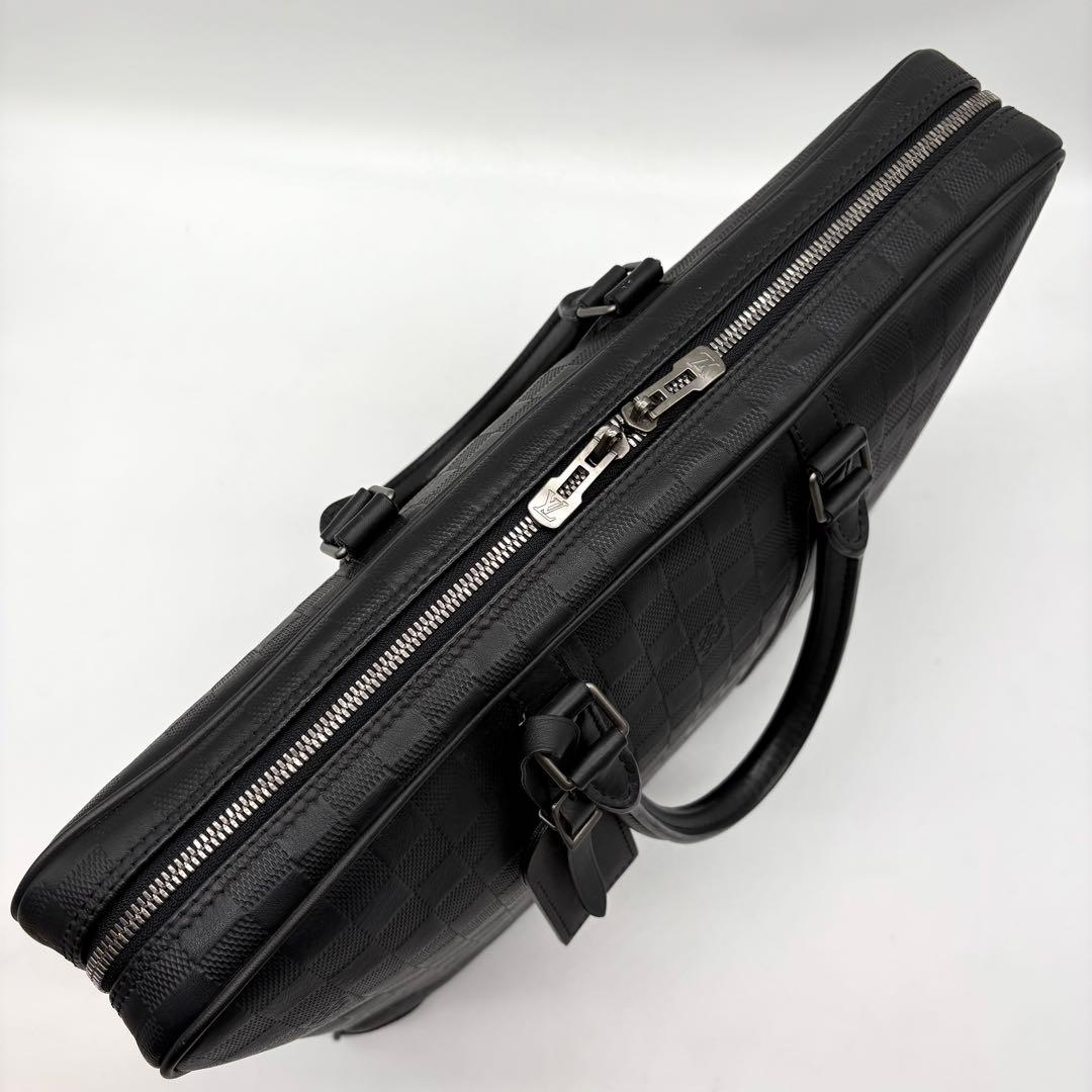 【極美品】ルイヴィトン ダミエ アンフィニ ポルトドキュマン ヴォワヤージュ 黒