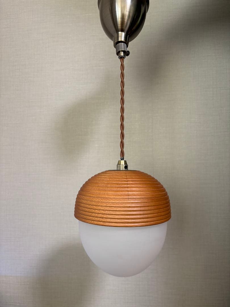 ペンダントライト　どんぐりライト　照明器具