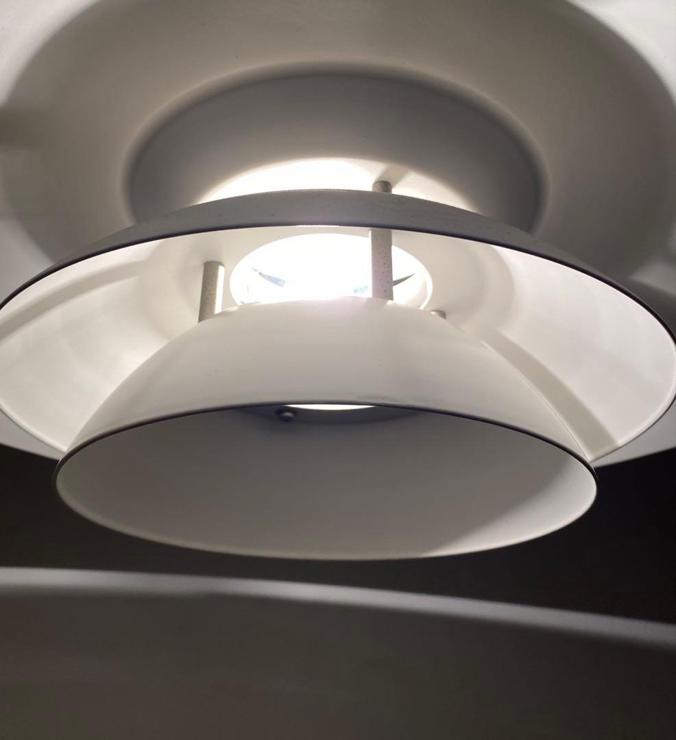 ポールヘニングセン ルイスポールセン PH5リプロダクト