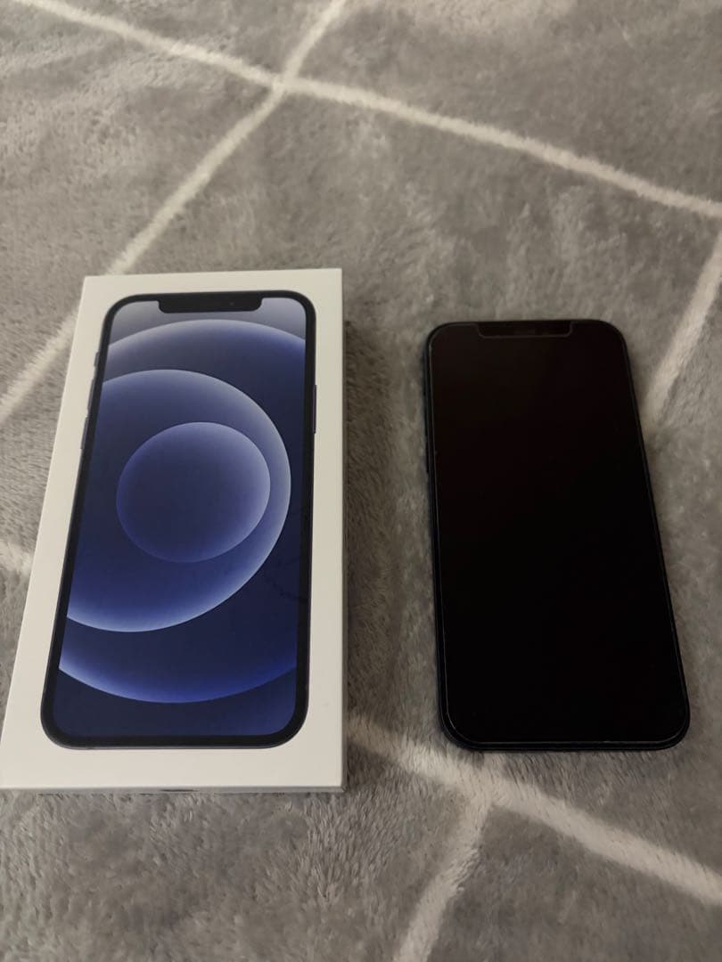 美品　Apple iPhone 12 本体　ブラック 128gb SIMフリー