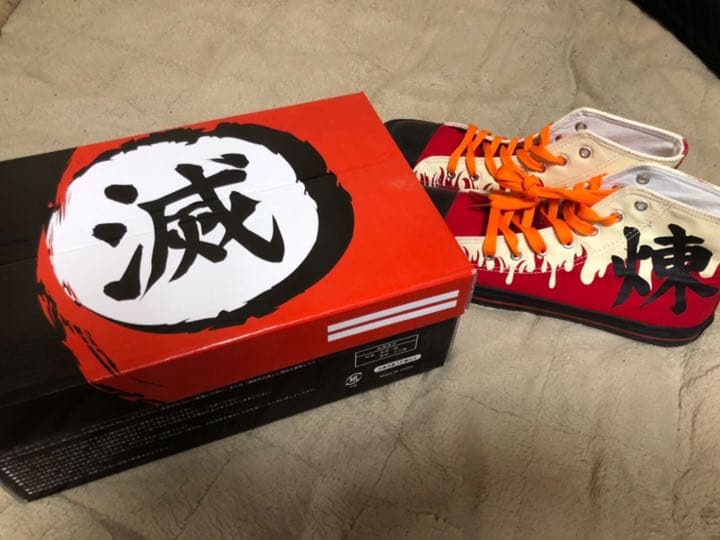 鬼滅の刃全て新品未使用DVD&煉獄シューズ希少度大！！超希少商品