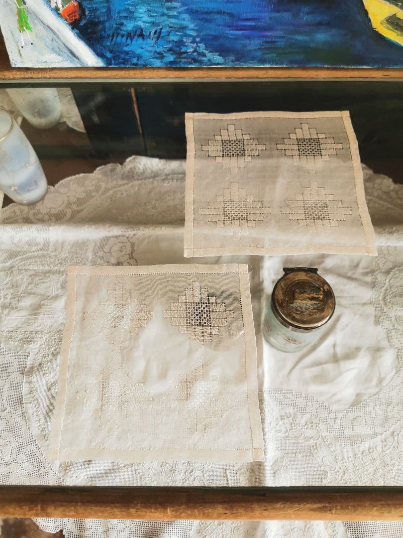 アンティーク シルクオーガンジー 透しドローンワークレース刺繍 スクエアドイリー