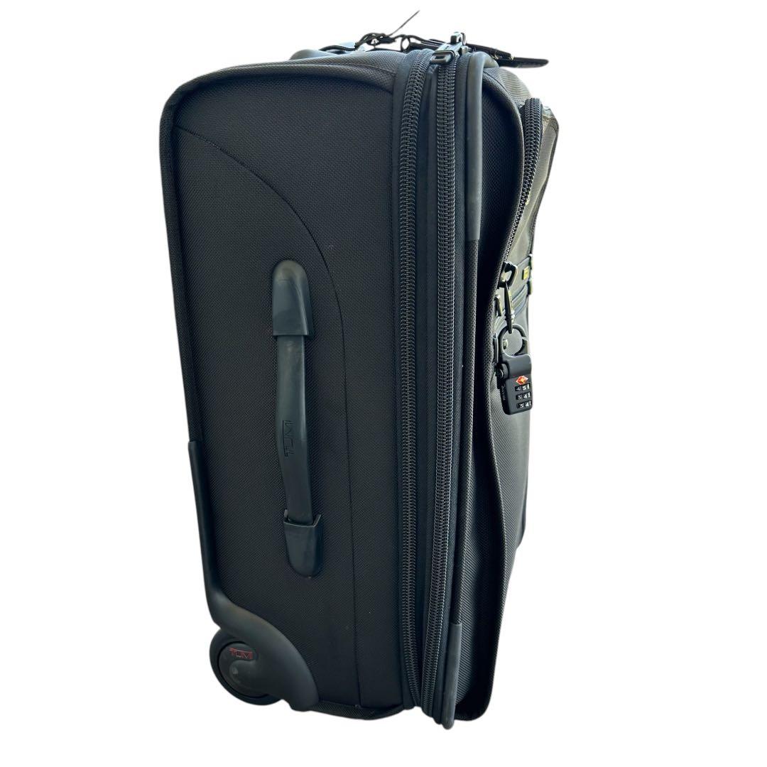 【美品】TUMI キャリーケース　ビジネスバッグ　22020dh 2~3泊用