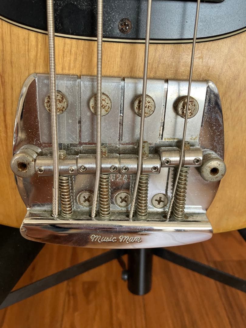 MUSICMAN SABRE BASS ミュージックマンセイバー　レア個体