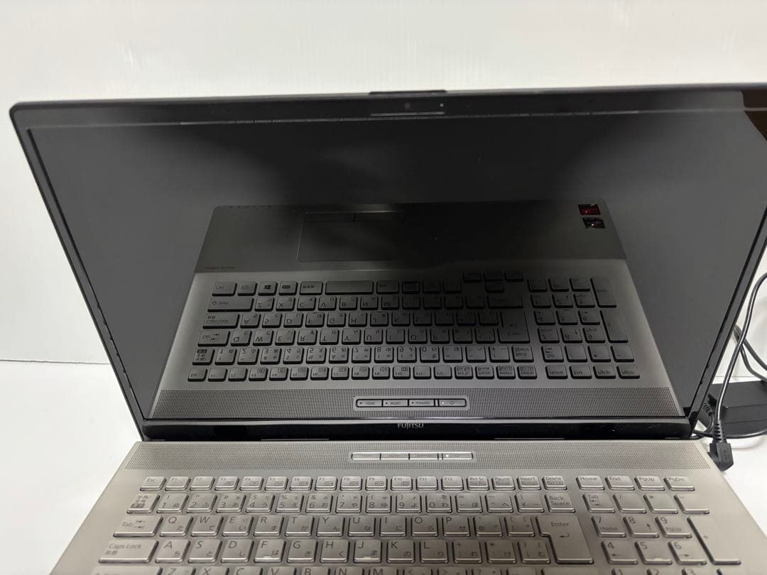 富士通 FMVN77E3G 17.3インチ ノート パソコン4700U 8GB