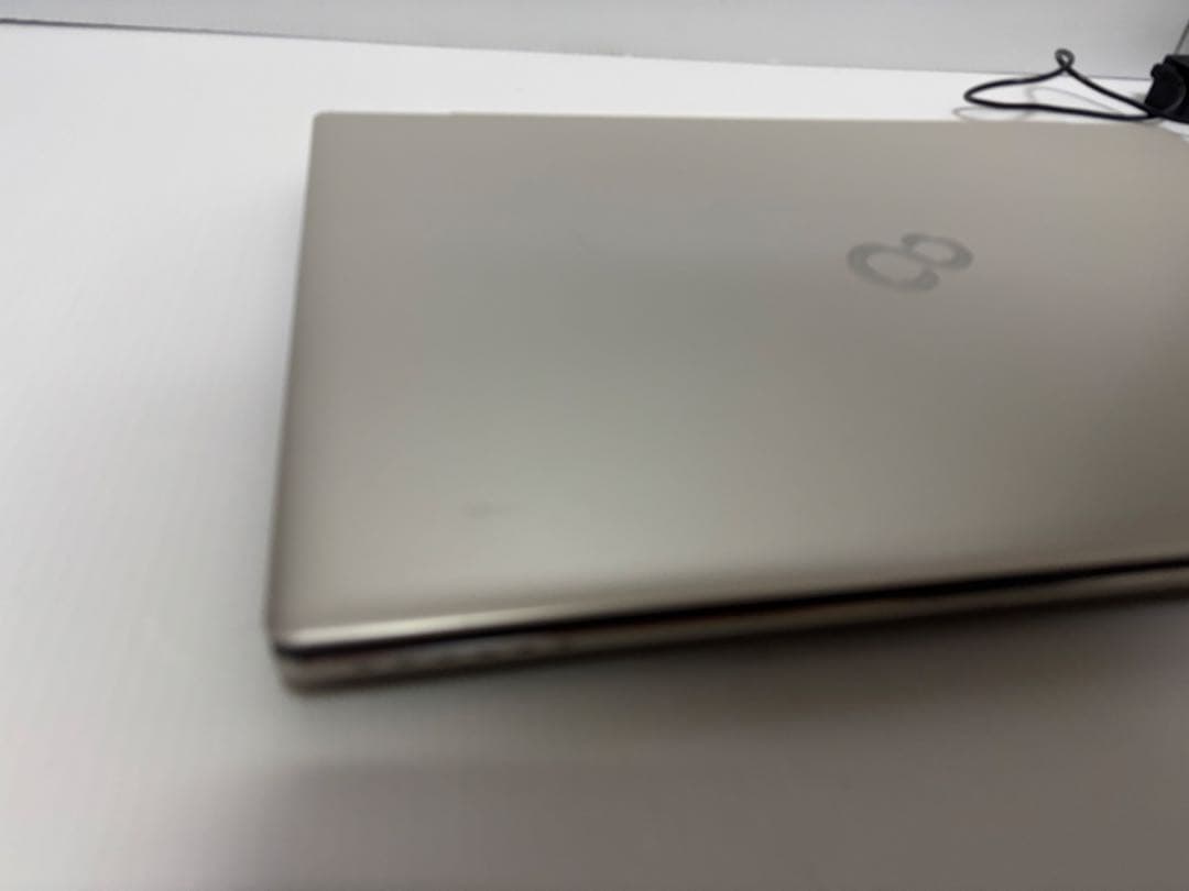 富士通 FMVN77E3G 17.3インチ ノート パソコン4700U 8GB