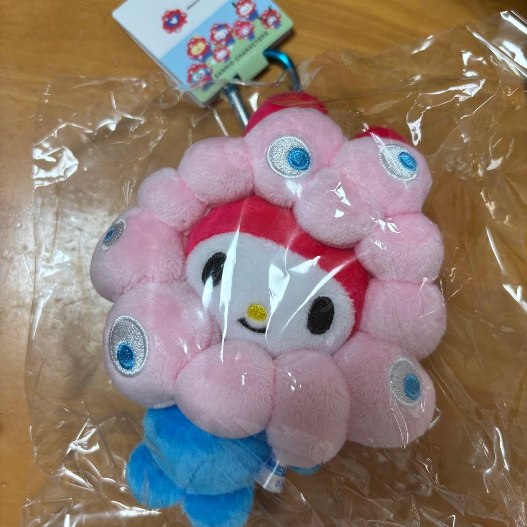 関西万博内限定 ミャクミャク マイメロディ ぬいぐるみキーホルダー新品未使用