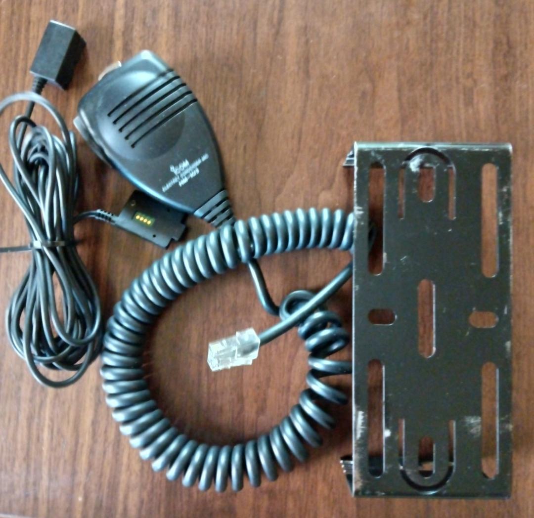 Icom IC－208 デュアルバンドトランシーバー20W