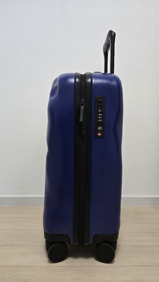 CRASH BAGGAGE キャリーケース Sサイズ（40リットル)