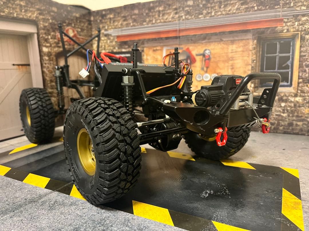 SCX10 クローラー　Lcgベースにも